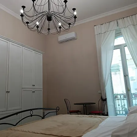 Bed & Breakfast Liberty House Napoli