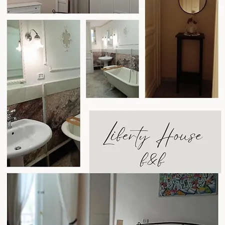 לינה וארוחת בוקר Liberty House 3*